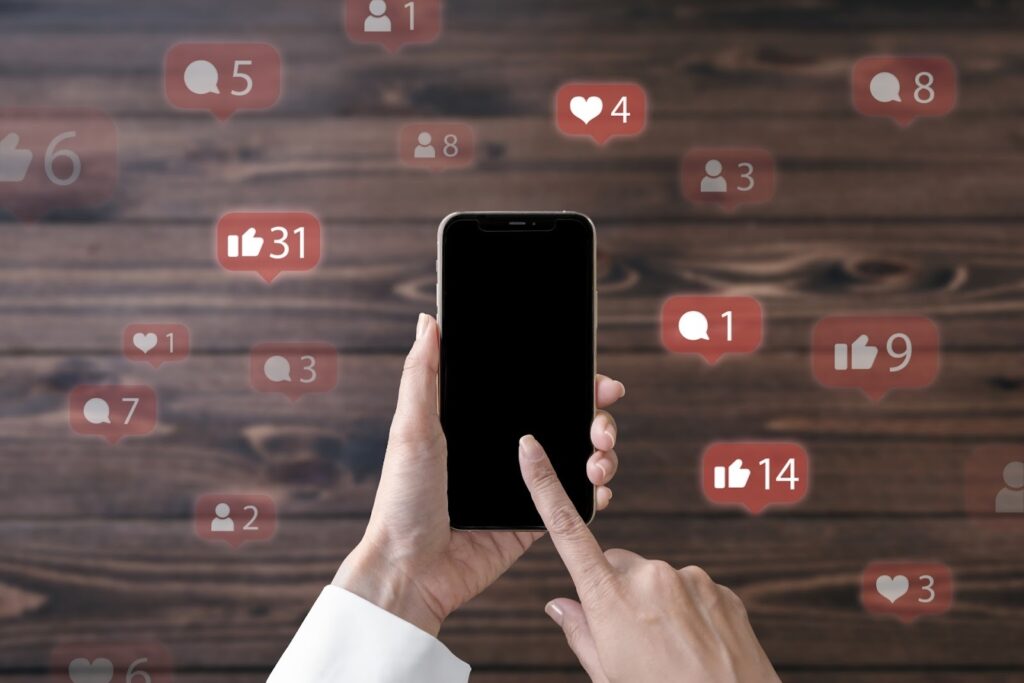 まとめ:インスタのコメント削除は自分の投稿だけ可能。トラブル防止には制限・報告を活用しよう